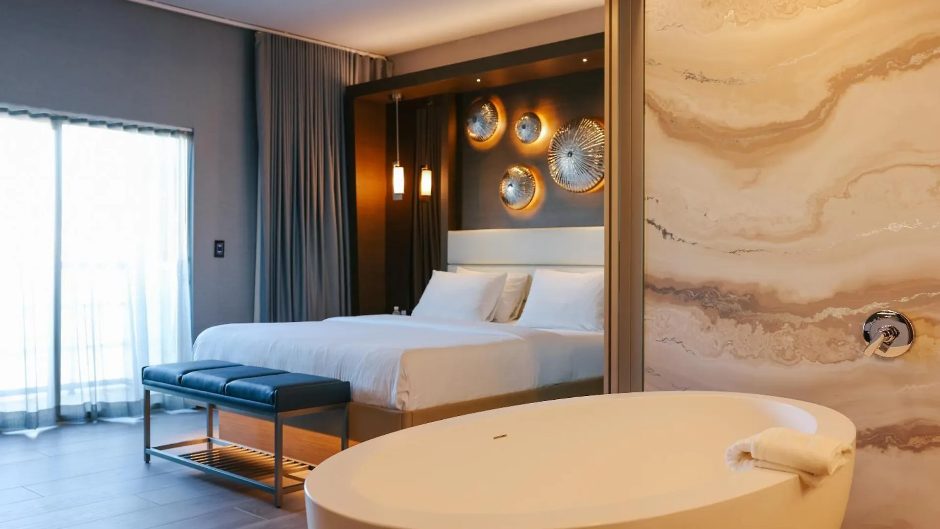 Shade Hotel Manhattan Beach