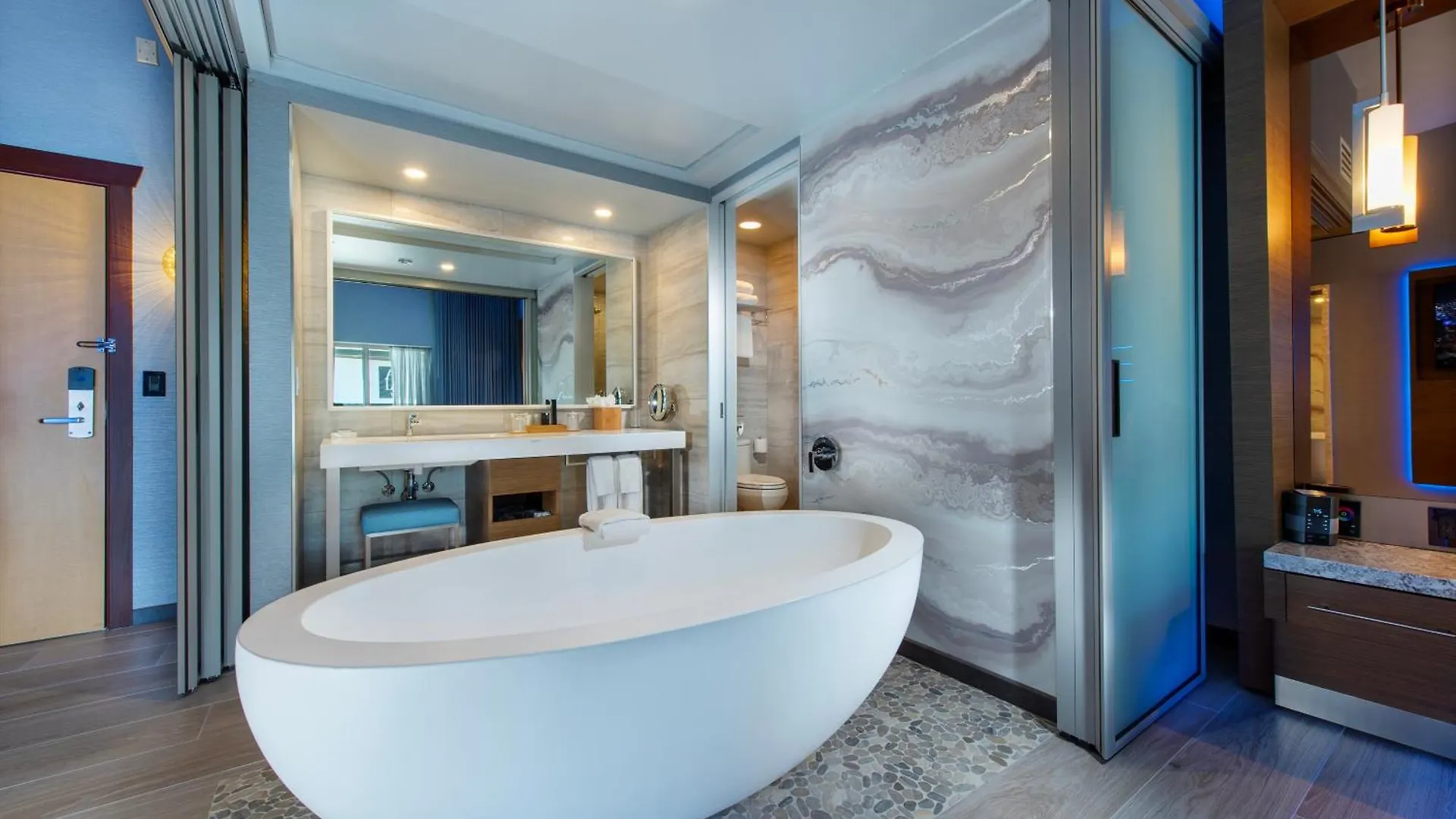 Shade Hotel Manhattan Beach