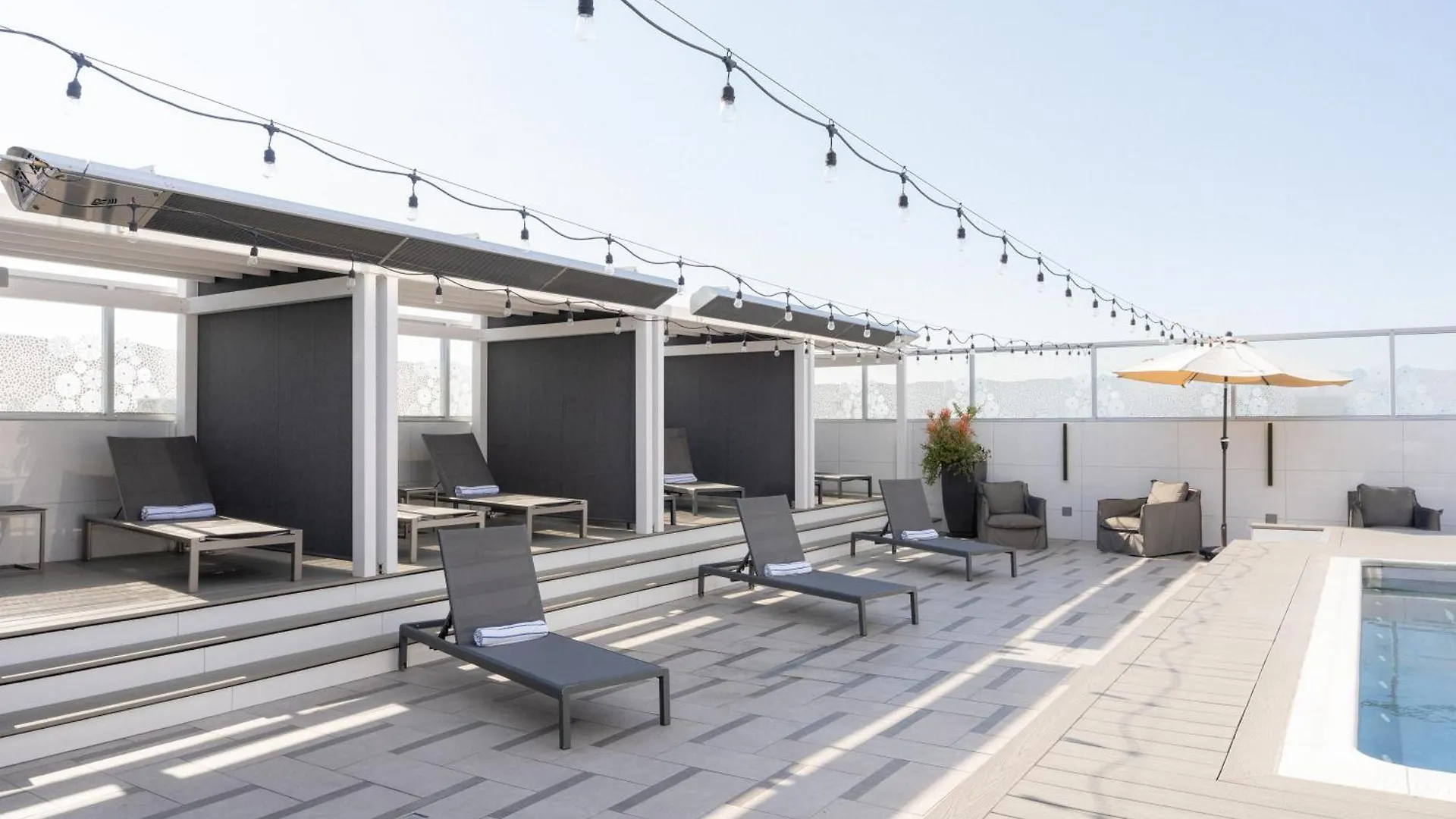 Shade Hotel Manhattan Beach