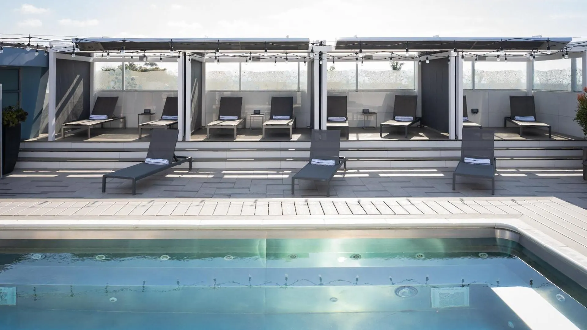 Shade Hotel Manhattan Beach