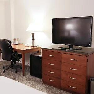 4* Hotel Airport & Conference Center