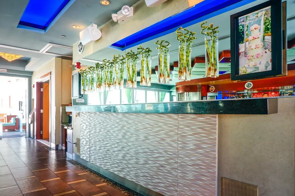 Shade Hotel Manhattan Beach 4*,